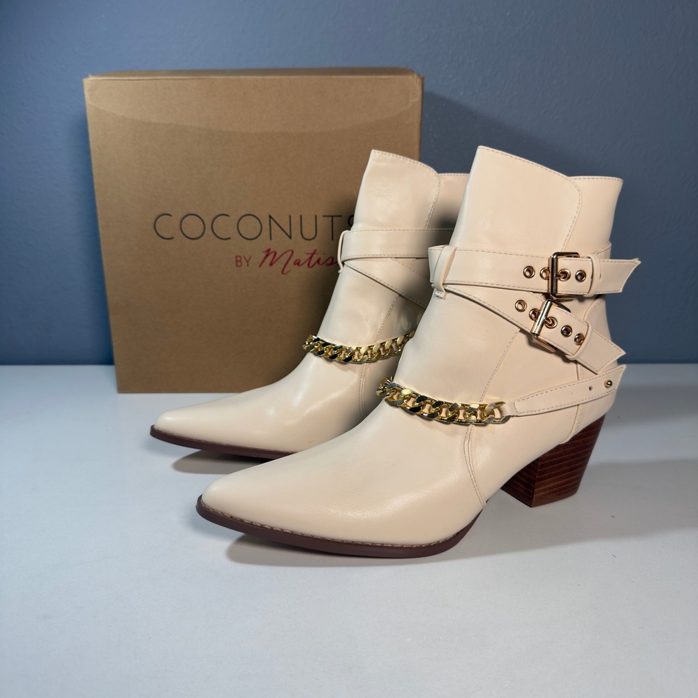 Coconuts by Matisse Jill Ankle Boots Gold Buckle Chain Booties Womens 7 Ivory